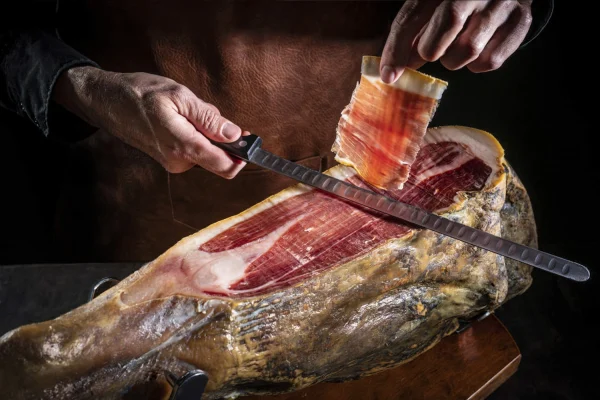 Jamón 100% Ibérico vs Serrano